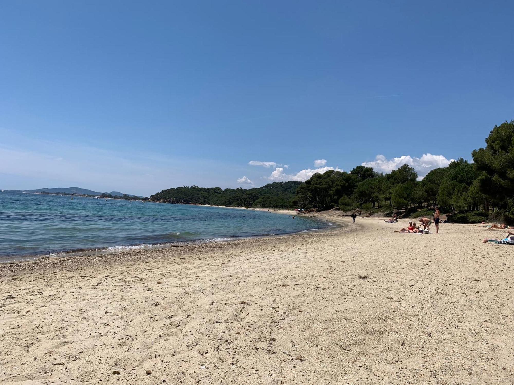 Joli Studio Tres Clair A Proximite Mer Pour 3 Personnes La Londe-les-Maures Esterno foto