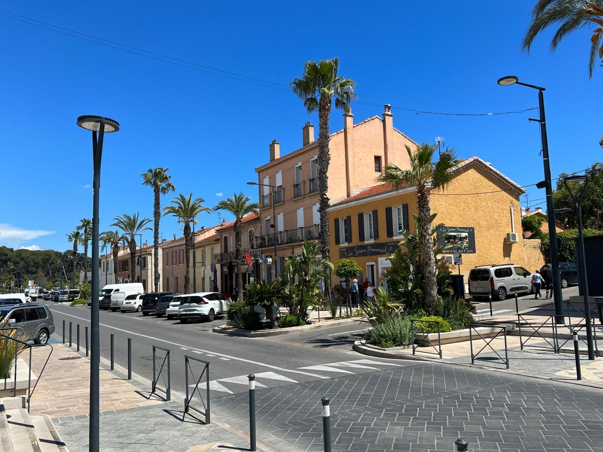 Joli Studio Tres Clair A Proximite Mer Pour 3 Personnes La Londe-les-Maures Esterno foto